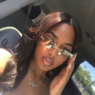 Crypto 🅰️lpha Queen 👸 profile picture